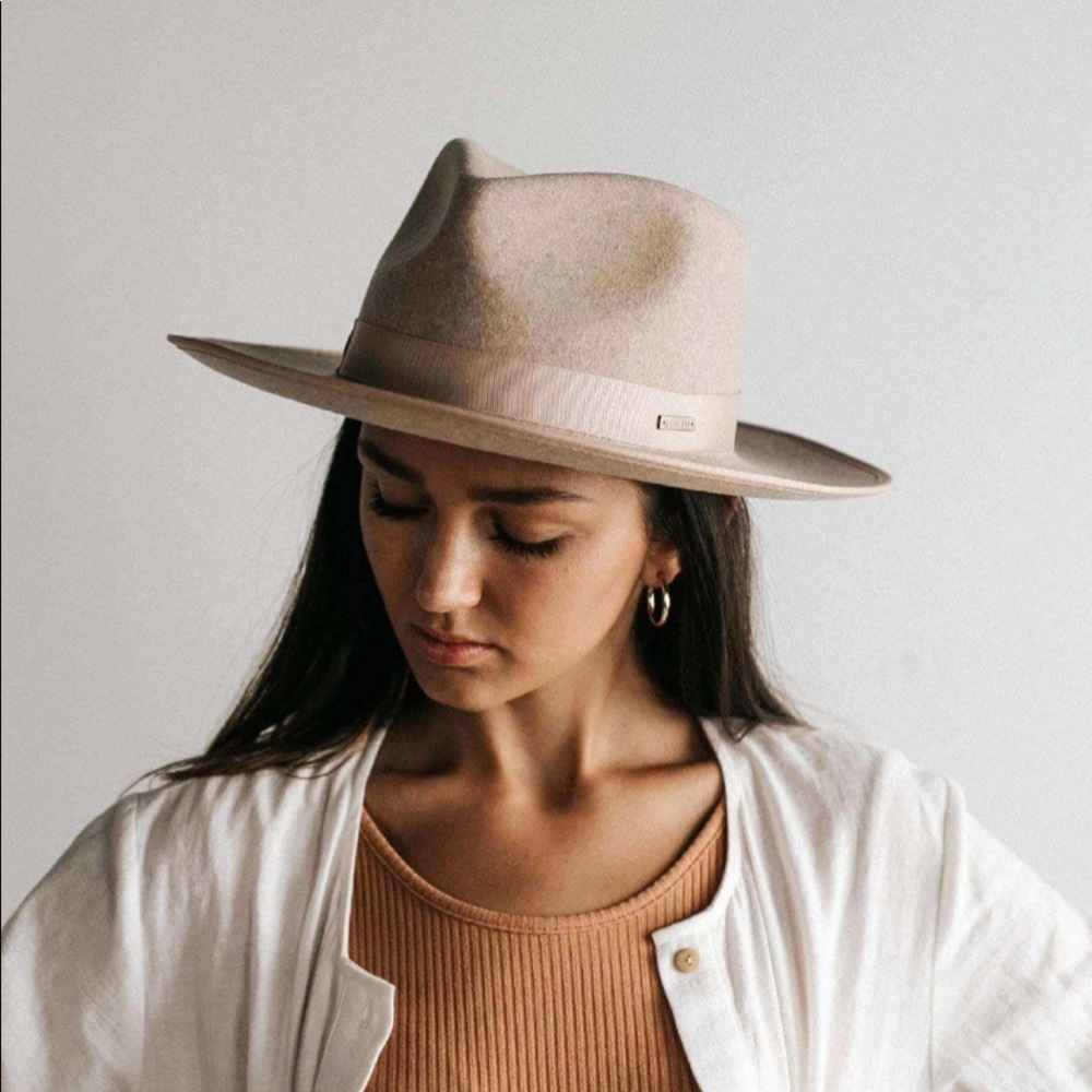 Gigi Pip Hat